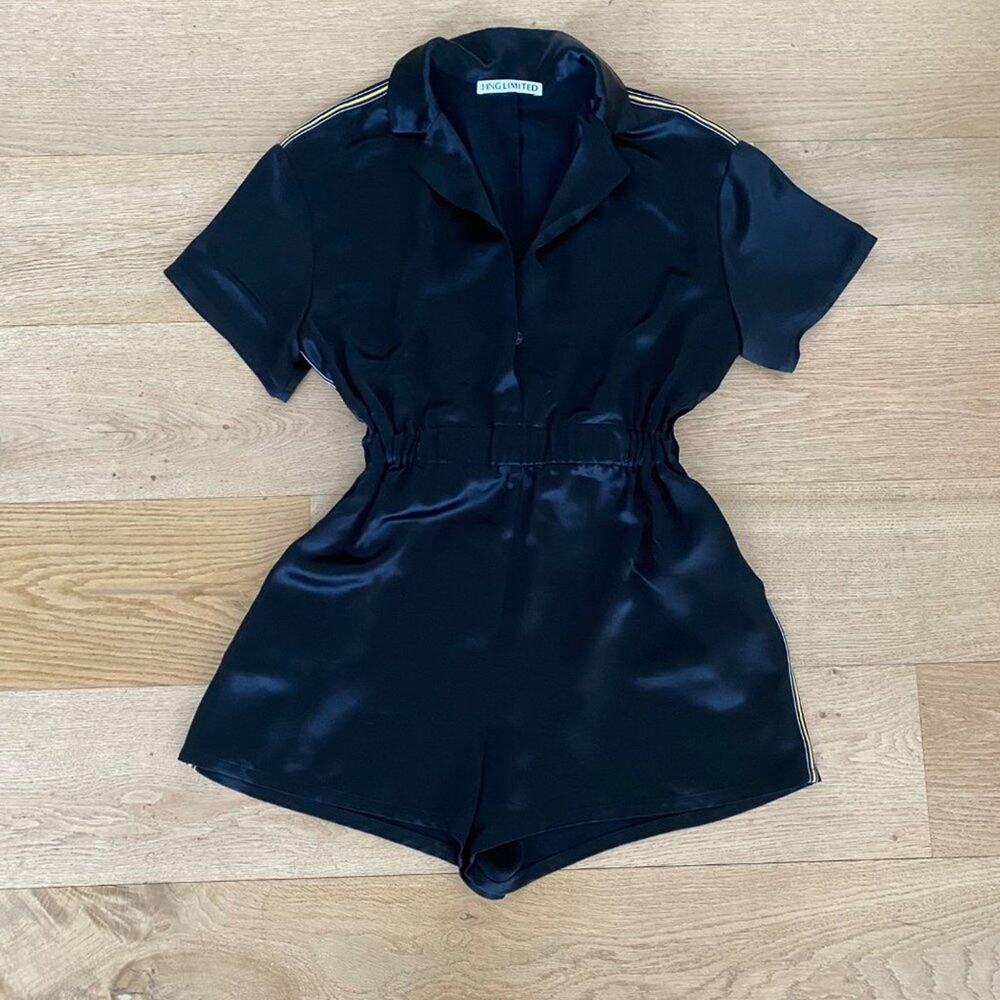 J.Ing - Short Sleeve Romper Playsuit in Black